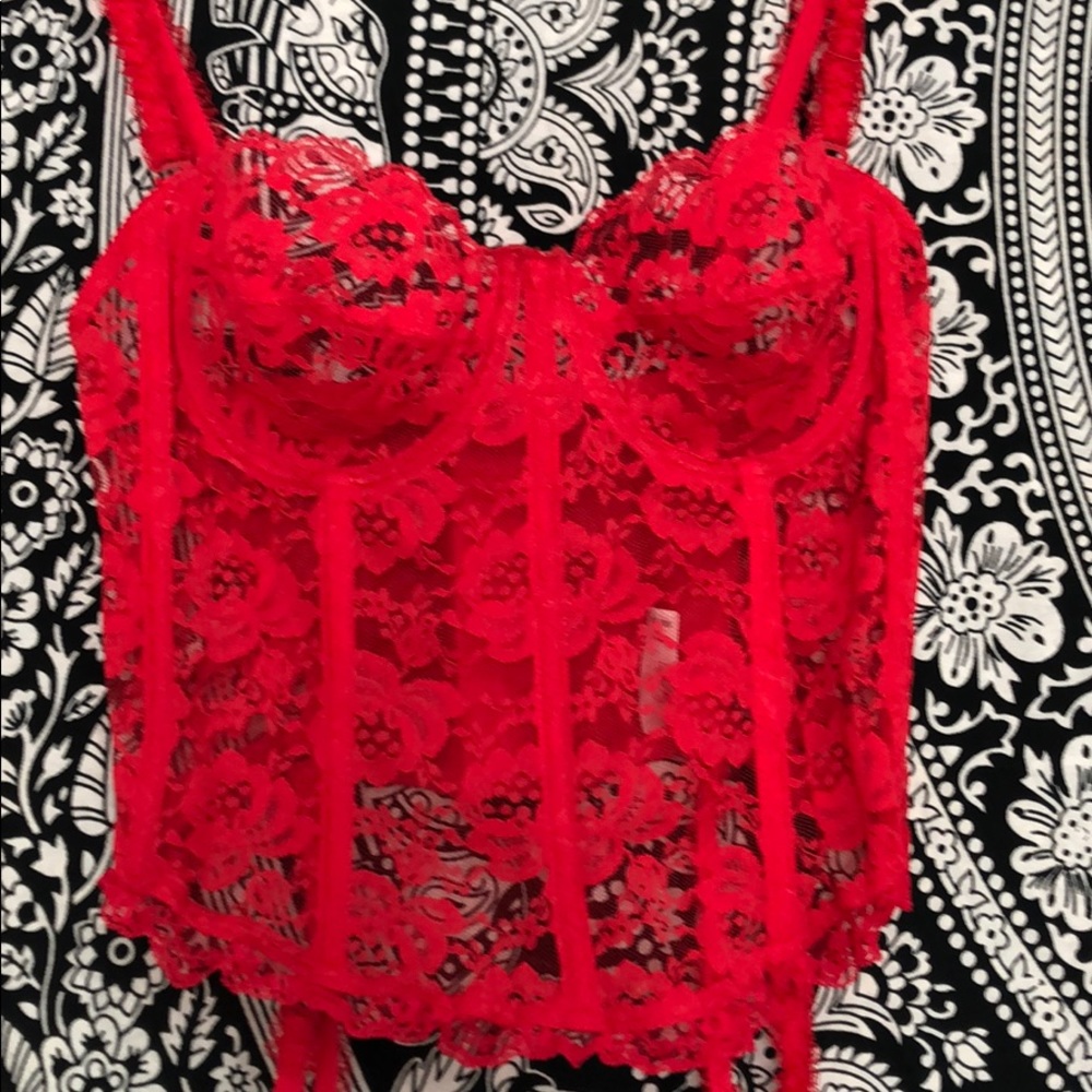 LACE BUSTIER W/PANTY & STOCKINGS 3 PIECES